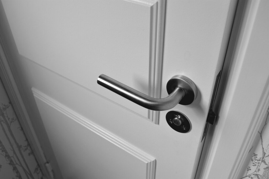 Do Miami Locksmiths Need to Be Registered?