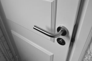 Do Miami Locksmiths Need to Be Registered?